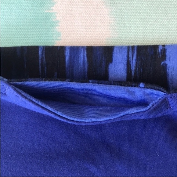 Lululemon Reversible Capri Cropped Legging Pants - Picture 5 of 12